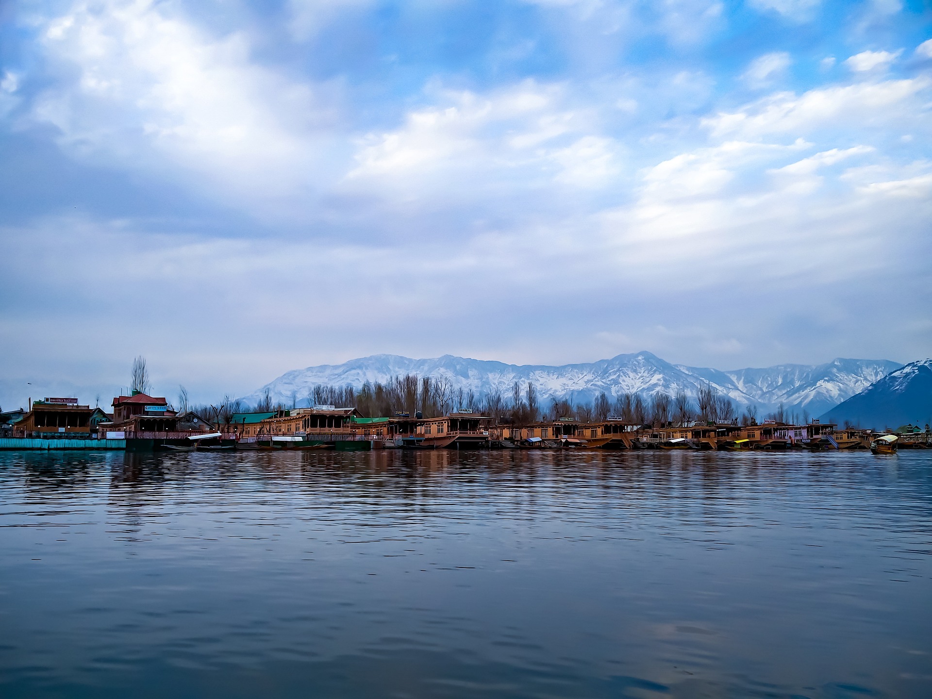 Kashmir Holiday Package