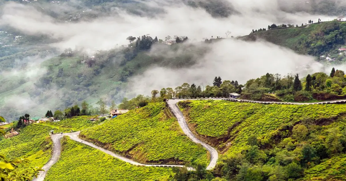 Romantic Himalayan Adventure For Couple – Free Candle Light Dinner