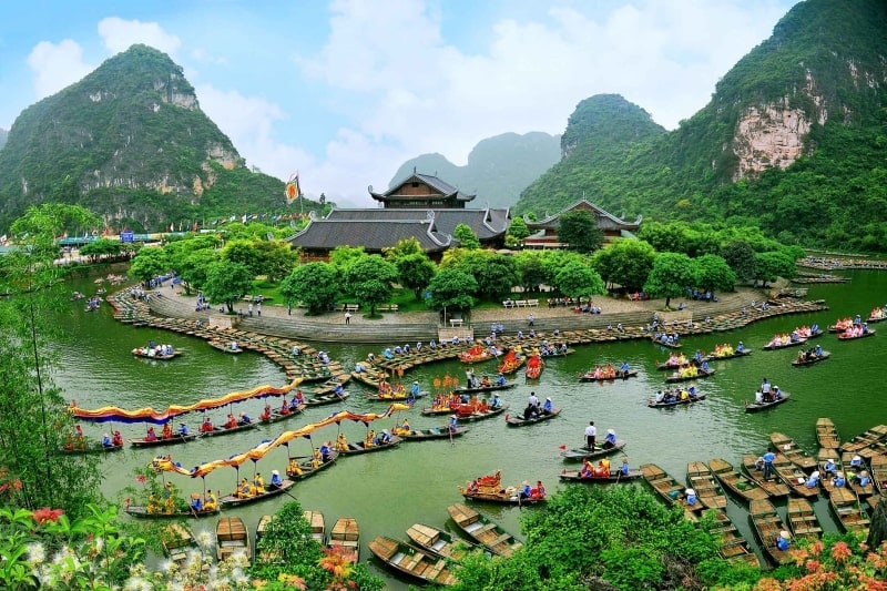 Mesmerizing Fam Trip
