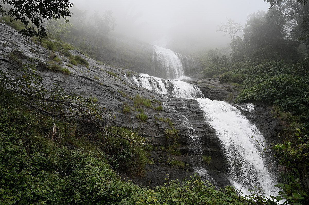 Kerala Prime Attractions In 4 Nights Munnar - Thekkady - Kumarakom