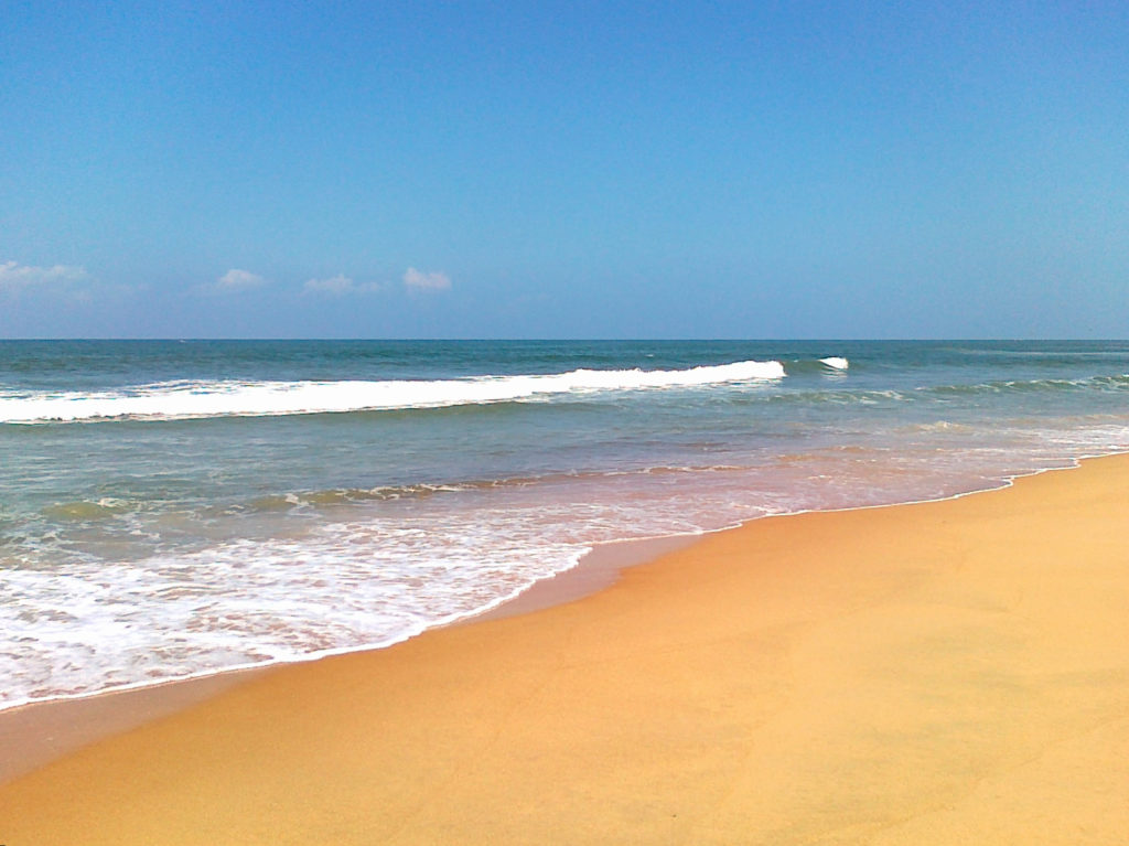 Candolim Beach – Serene Environment
