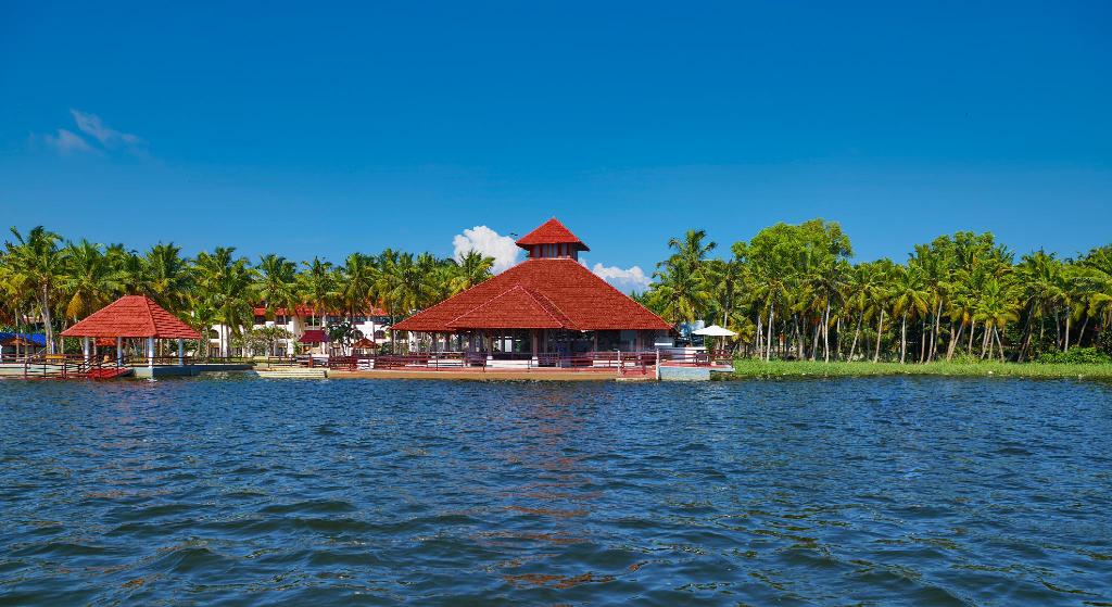 Honeymoon Destinations In Kerala