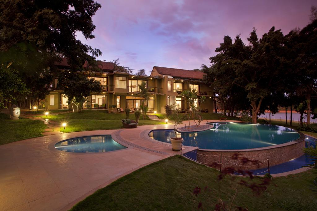 Waterwoods Lodge