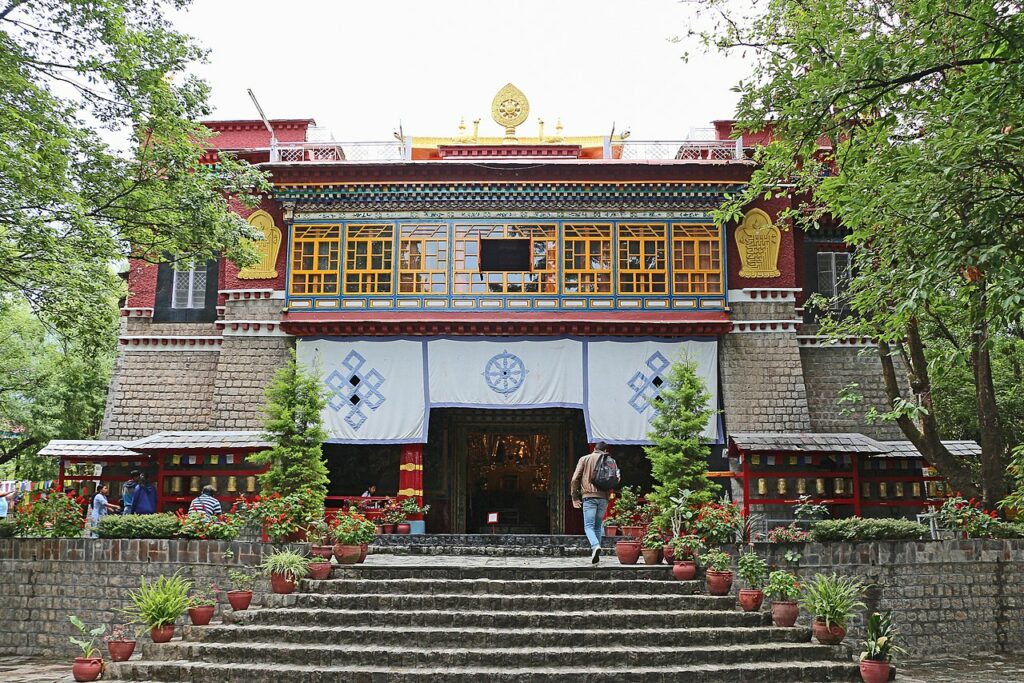Norbulingka Institute: Get In-Depth Knowledge Of Tibetan Life