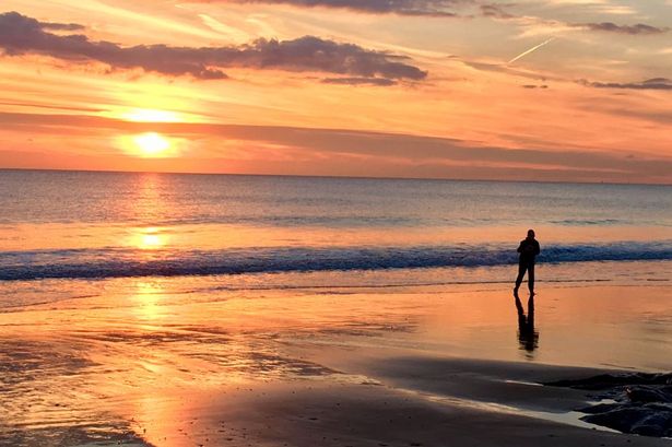 Walk through the seafront!