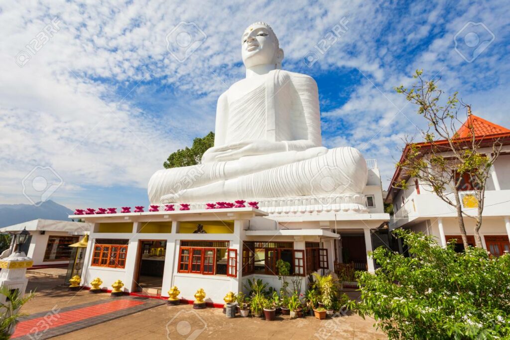 Bahiravokanda Vihara Buddha Statue