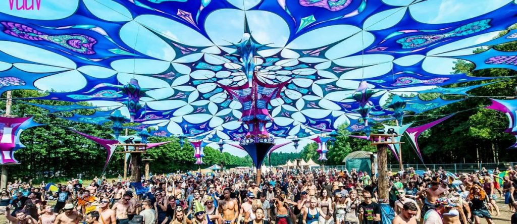 1. Kasol Music Festival V4 2022 New Year Party – For Smashing Music