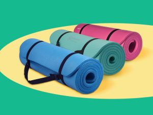 THE 13 BEST TRAVEL YOGA MATS 2021