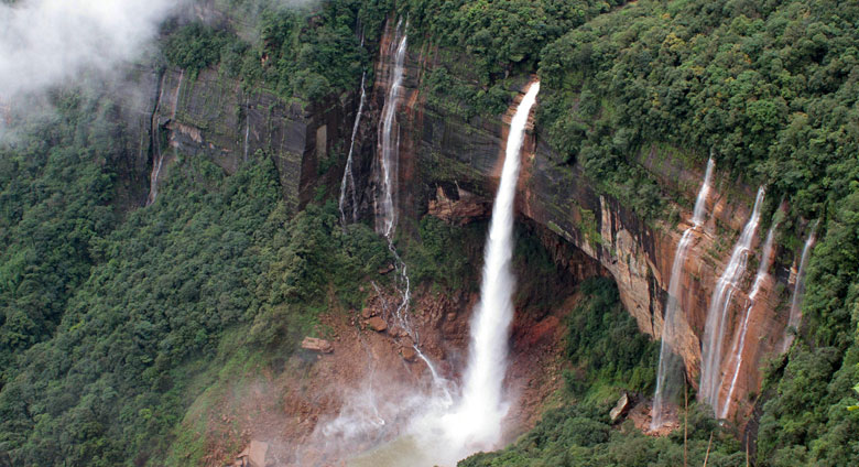 6. Shillong & Cherrapunjee (Meghalaya)