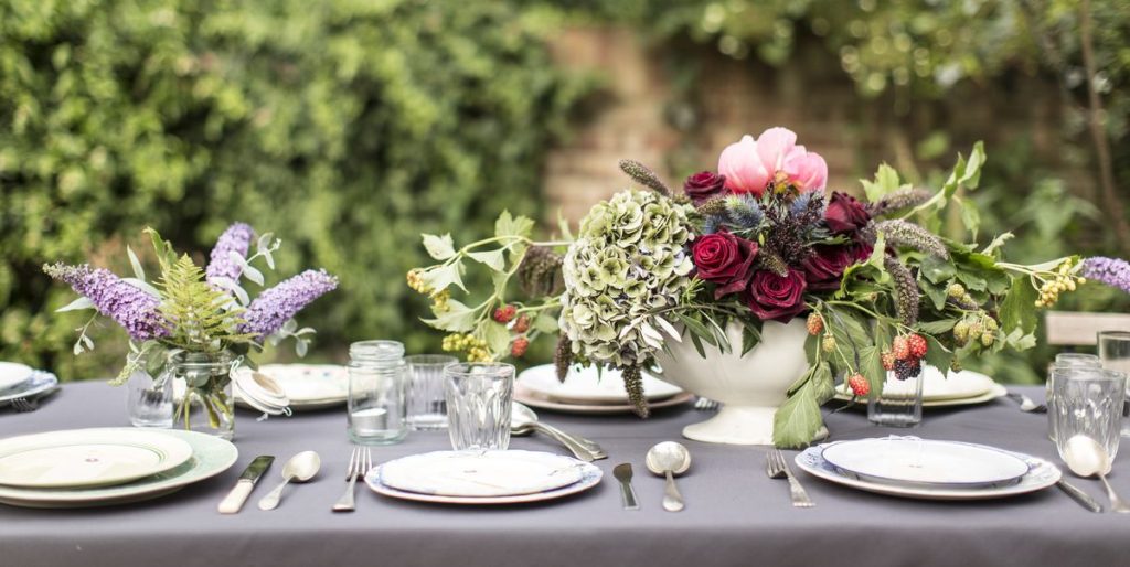 Spruce Up Dinner Party Theme