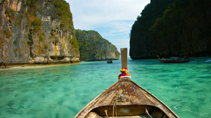 4 Enchanting Islands Near Phi Phi That Will Leave You Awe-Struck!