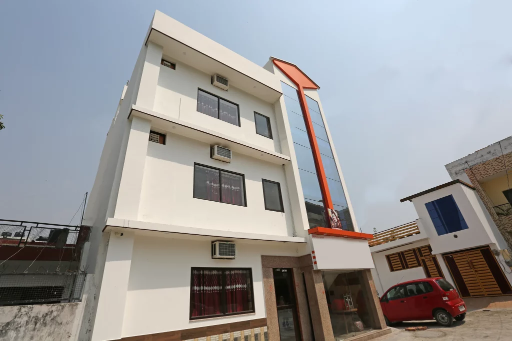 9. Neelkanth Guest House