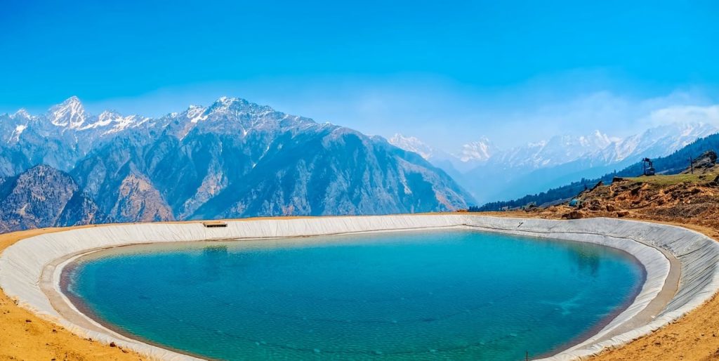 Auli is one of the Best Honeymoon Places In India