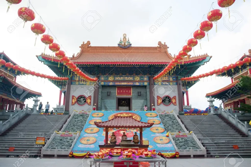 34. Wat Mangkon Kamalawat: Largest Chinese Buddhist Temple In Bangkok