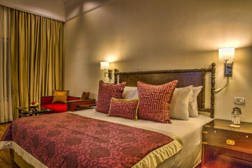 9 Best Hotels In Nashik: Assuring Unmatched Comfort Under Budget