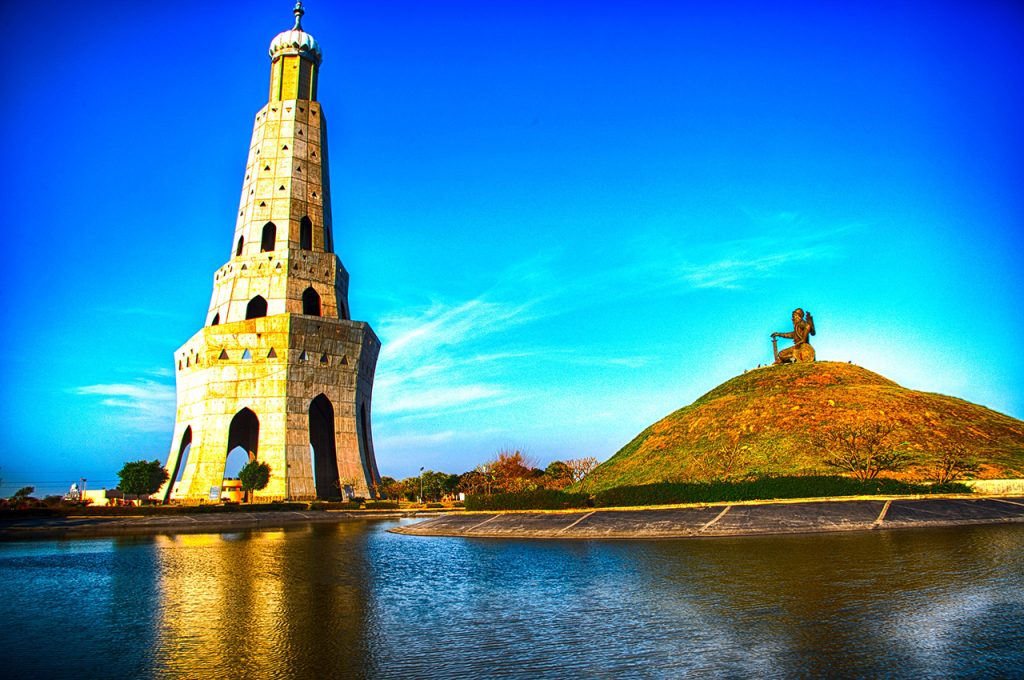 Dhanaulti: Campers' Sojourn