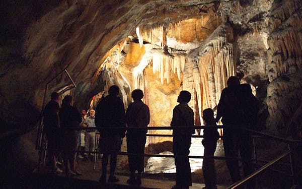 5. Jenolan caves