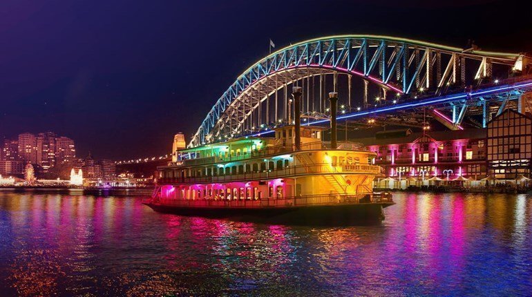 3. Showboat dinner cruise